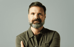 Mac Powell Releases “Everlasting Arms” Mac Powell Previews ‘New Creation Album With Two New Songs